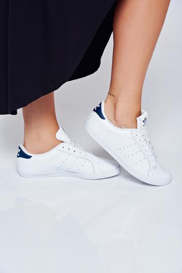 Fehér Adidas originals hétköznapi sport cipő