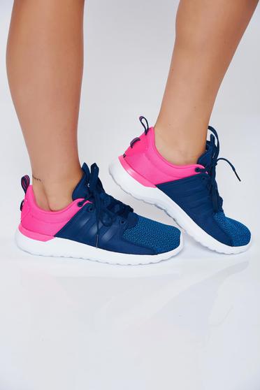Kék Adidas hétköznapi sport cipő függőleges csíkok fűzővel köthető meg