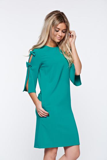 Zöld LaDonna elegáns bő szabás ruha kivágott ujjrész