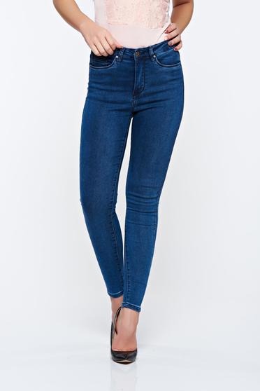Sötétkék hétköznapi pamutból készült skinny farmer elől és hátul zsebek