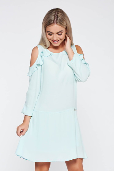 Mint PrettyGirl bő szabású hétköznapi ruha kivágott vállrésszel